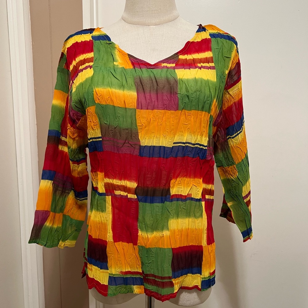 Montana Avenue Color Block V Neck Top 3/4 Sleeve Size S Semi Sheer Lightweight